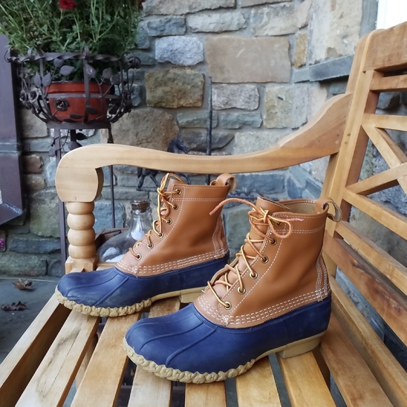 L.L. Bean thinsulate duck boots - Picture 1 of 10